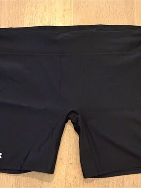 Under Armour Black Women's Compression Shorts Size XXL